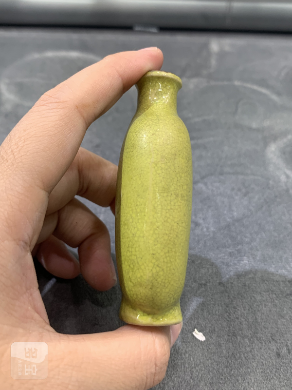 清晚期茶叶末釉鼻烟壶 - 图3